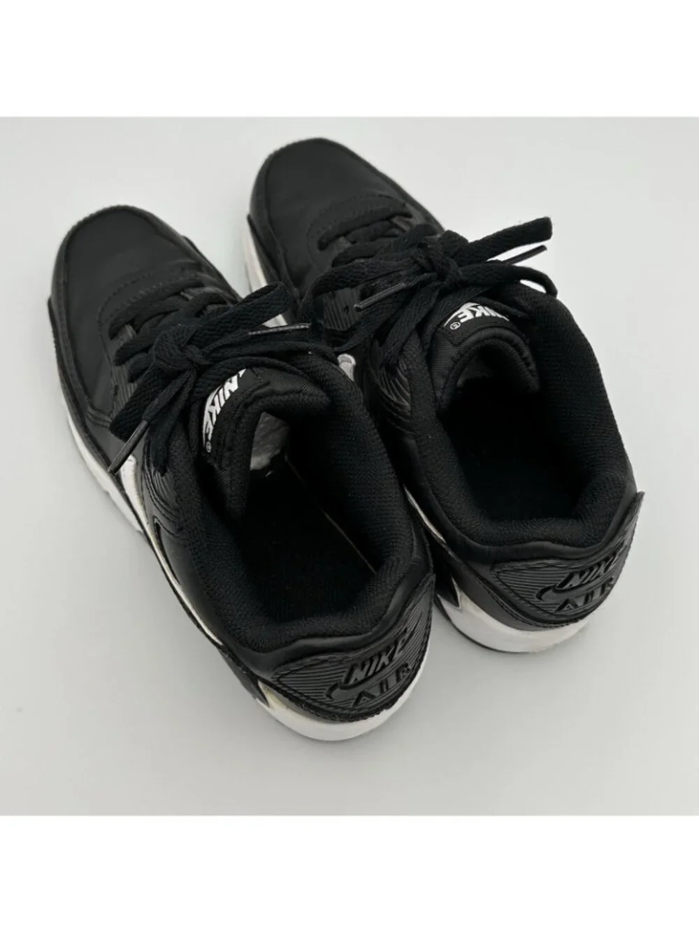 Nike Air Max 90 Youth Size 5.5Y Leather GS Black White Shoes Sneakers CD6864-010